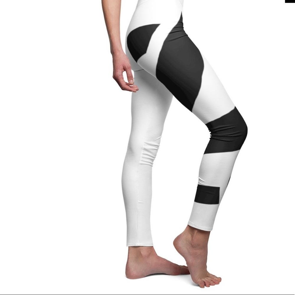 Stronger White/Black Leggings